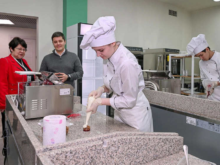 Гостиница, парикмахерская, кондитерская: в Ямальском многопрофильном колледже обустроили новые учебные пространства