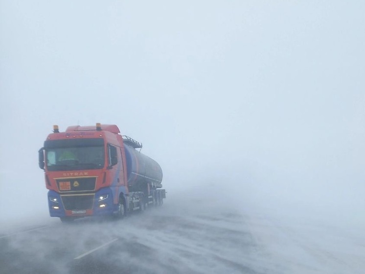 Еще несколько дорог перекрыли в Алтайском крае