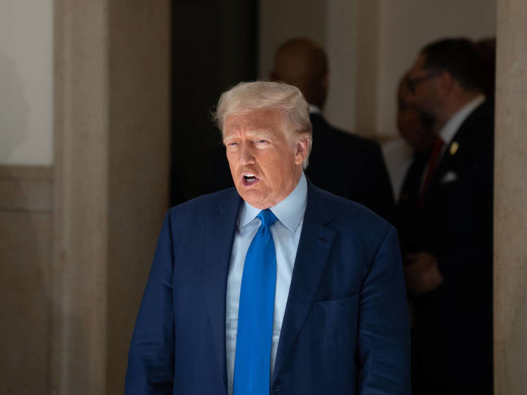 Песков не удивился заявлениям Трампа о намерении увеличить расходы на НАТО