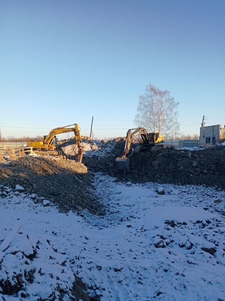 Рабочие начали реконструировать канализацию под Петрозаводском