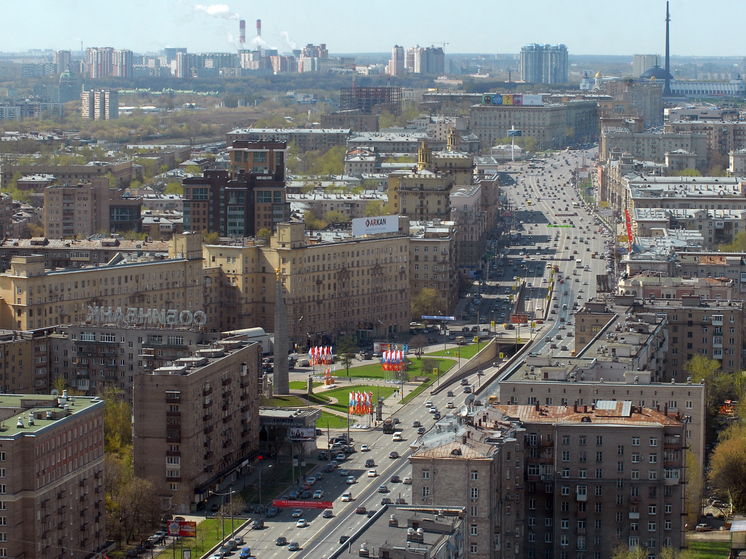 Цена “квадрата” колеблется от 300 тысяч до 1,5 миллиона рублей