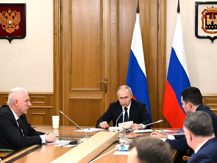 Антон Алиханов напомнил, что принес региону визит президента РФ