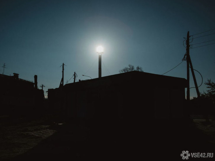 В Кузбассе загорелся БелАЗ, в котором находился  водитель