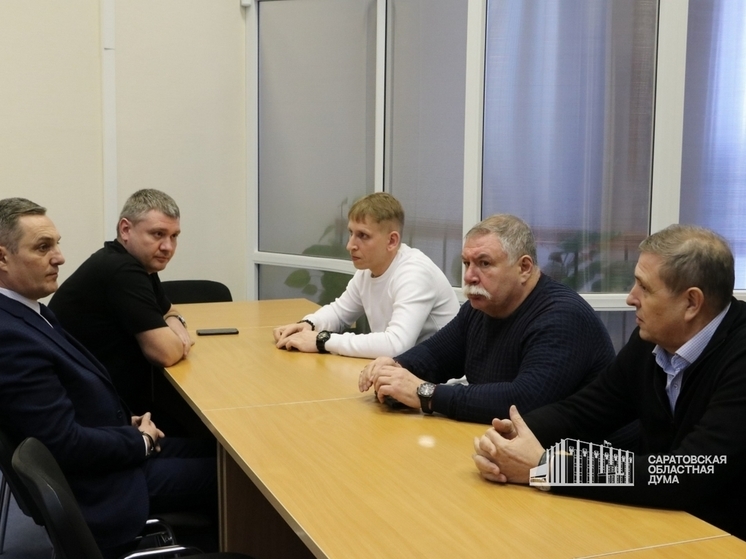 В Саратовской областной думе из-за скандала ушел глава Общественного совета