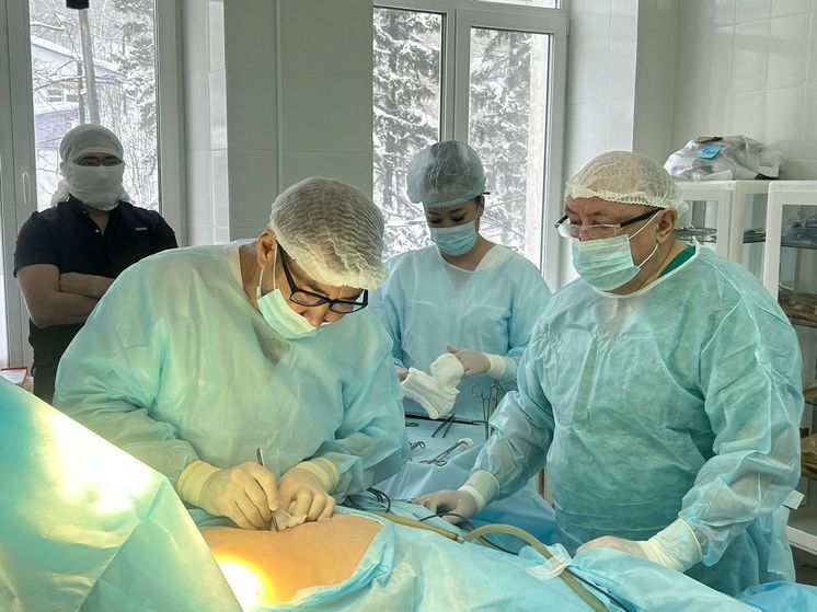 460 жителям Алданского района оказали медпомощь мобильные хирурги Якутии