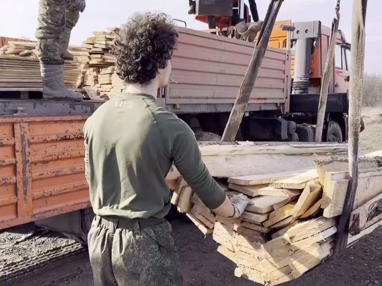 Танкистам в зону СВО доставили гуманитарный груз из Орловской области
