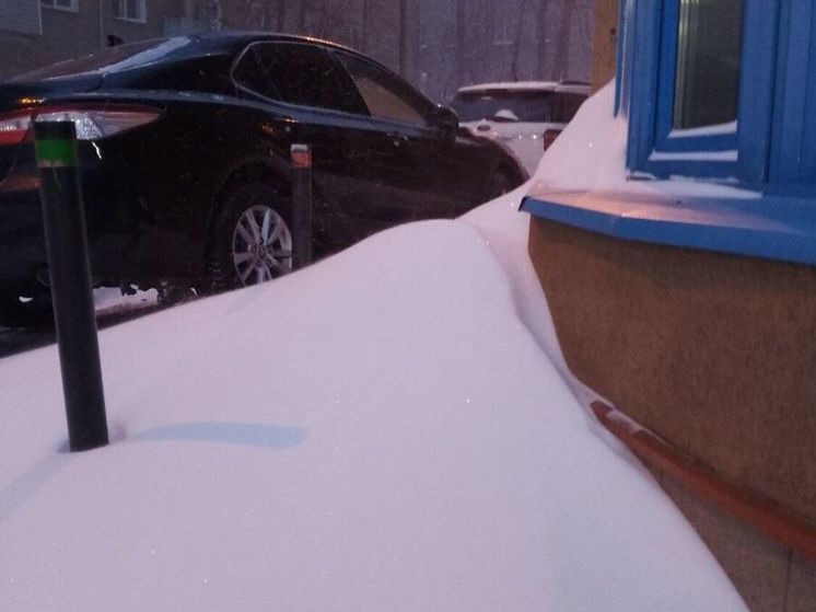 В Волоколамске намело самые высокие сугробы в Подмосковье