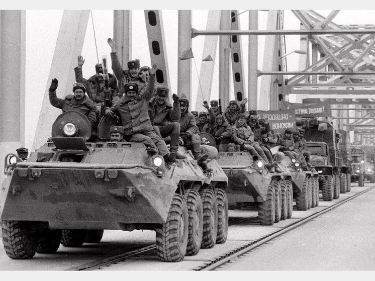 В Смоленске состоялся патриотический флешмоб