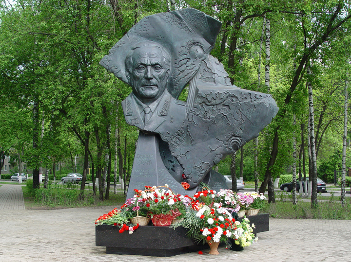 В ведущем институте Роскосмоса проголосуют за присвоение ЦНИИмаш имени легендарного Юрия Мозжорина