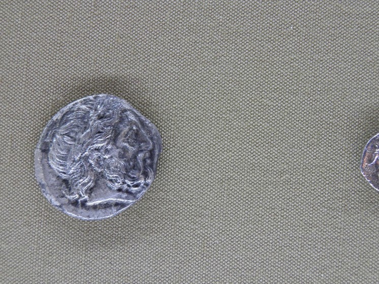 Археологи нашли останки отца Александра Македонского — Филиппа II