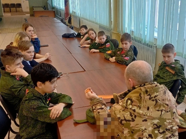 Участник СВО провел в Серпухове занятие для детей
