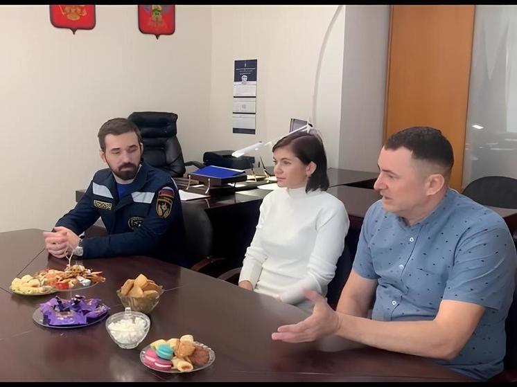 На Кубани поблагодарили спасателей, нашедших отца с сыном в Абинском районе