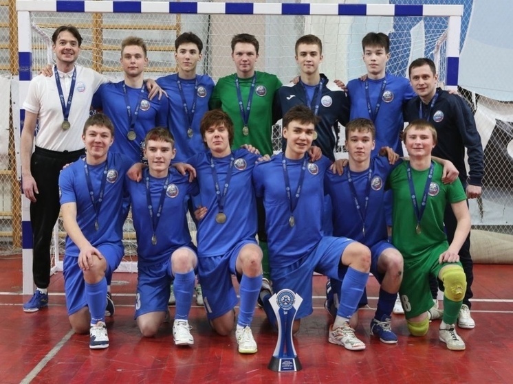 Команда «Водник» стала победителем первенства СЗФО по мини-футболу