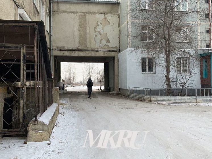 Девушка-подросток в черных линзах пропала без вести в Чите