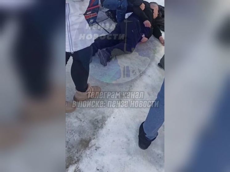 Охранника без сознания нашли возле одной из пензенских школ