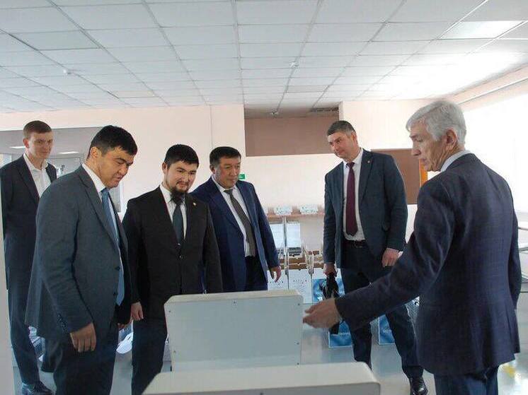 Киргизия собирается закупать у омских компаний медицинское оборудование