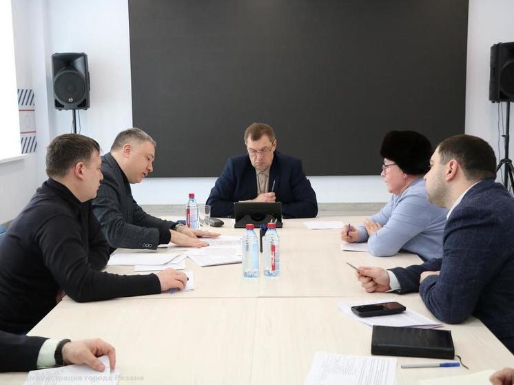 Артёмов поручил помочь рязанцам с ремонтом дороги в посёлке Элеватор
