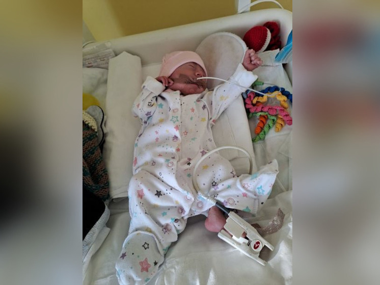 Уфимские врачи дважды спасли жизнь новорожденной девочке
