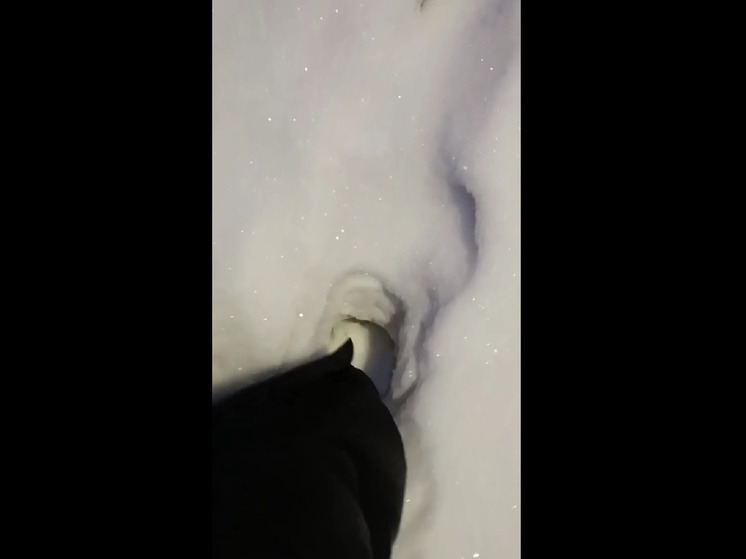 Бесконечная боль: жительница Петрозаводска показала состояние тротуаров