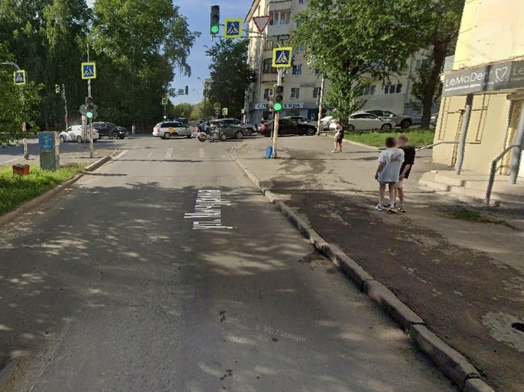 Приехавшего к «девушке по вызову» екатеринбуржца избили и ограбили