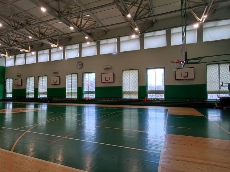 В Хакасии обновят девять школьных спортзалов
