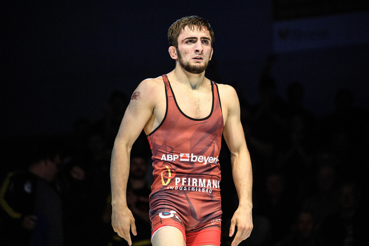 Магомедов стал двукратным чемпионом Европы по вольной борьбе