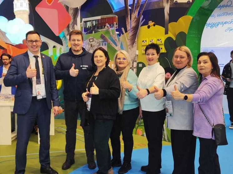 Новгородская делегация поучаствовала в Дне образования на выставке «Россия»