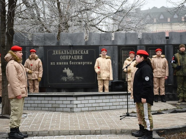 В Дебальцево отпраздновали девятую годовщину освобождения города от украинского военного режима