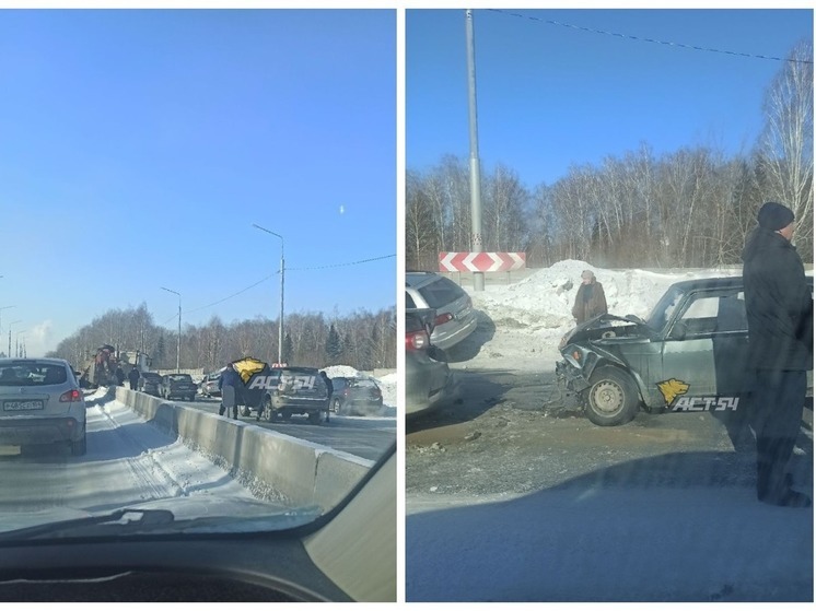 Массовое ДТП стало причиной пробки на Гусинобродском шоссе в Новосибирске