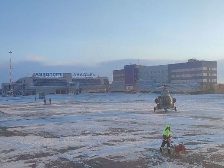 Главный аэропорт Чукотки закрыт из-за штормового ветра и пурги