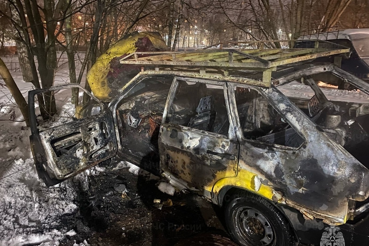 18 февраля в Костроме сгорел автомобиль