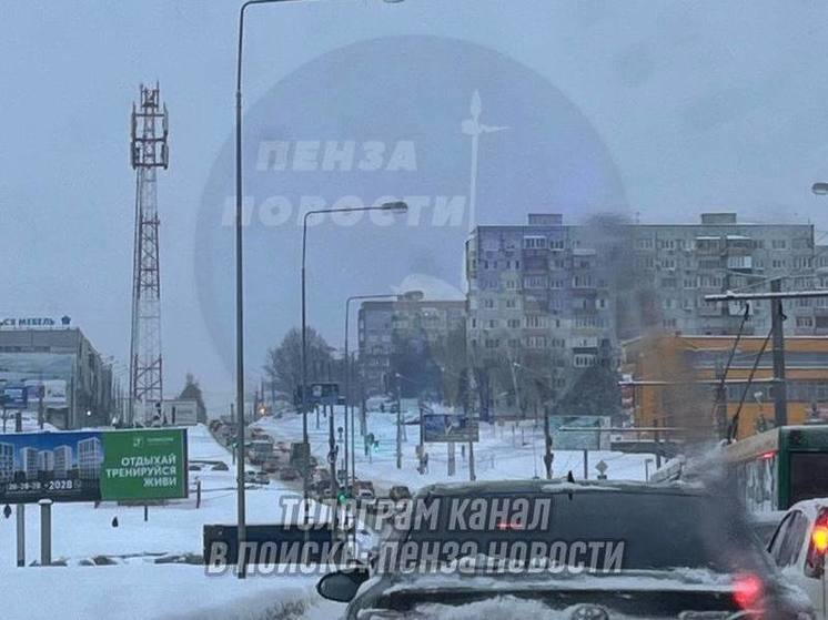 Пензенцы просят отключить светофор в Арбеково, чтобы не стоять в пробках