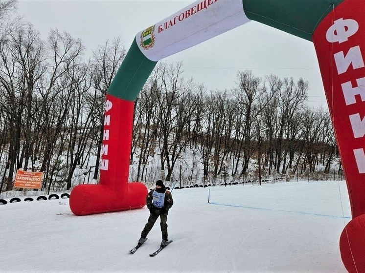 В Благовещенске провели турнир по сноубордингу в память о Героя России из ЕАО