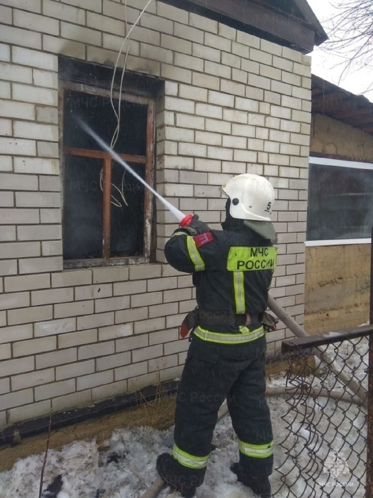 В Орловском МО в доме едва на воздух не взлетели газовые баллоны