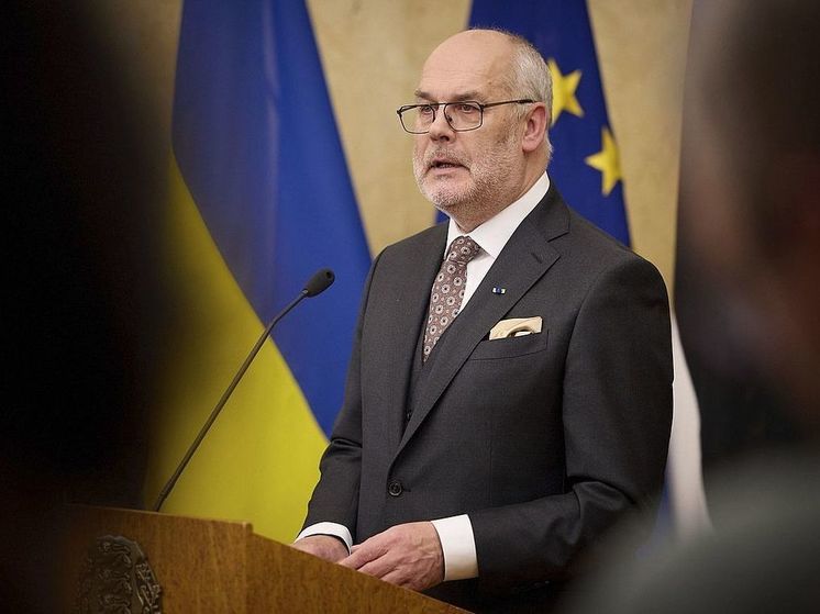 Президент Эстонии Карис назвал кризис на Украине решающим моментом для европейского поколения