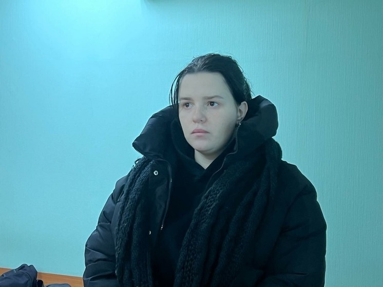 Выкинувшую сына в мусорку жительницу Новосибирска арестовали на два месяца