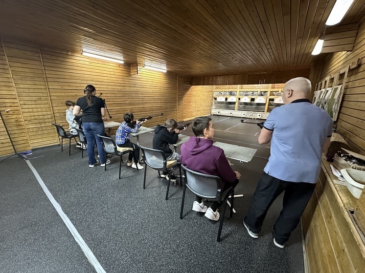 В НАО прошли соревнования по стрельбе из пневматической винтовки