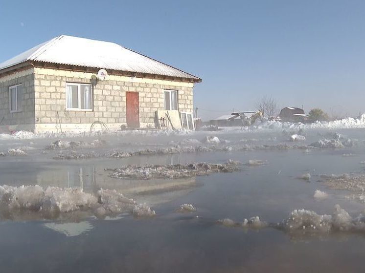 Разлив реки Ангары в Приангарье угрожает жителям и животноводческому хозяйству