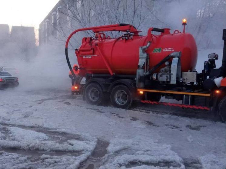 Прорыв трубы с холодной водой произошел в Кемерове