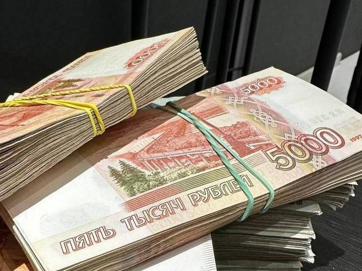 Воронежцам предложили вакансию с заработком до 400000 рублей