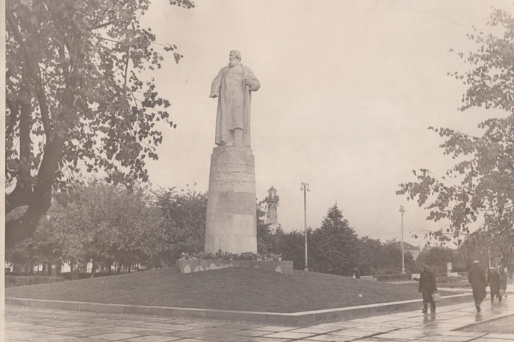 Памятник Ивану Сусанину в Костроме ждет реставрация