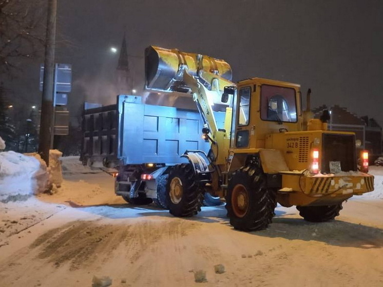 В ближайшие ночи с улиц Йошкар-Олы будут вывозить снег