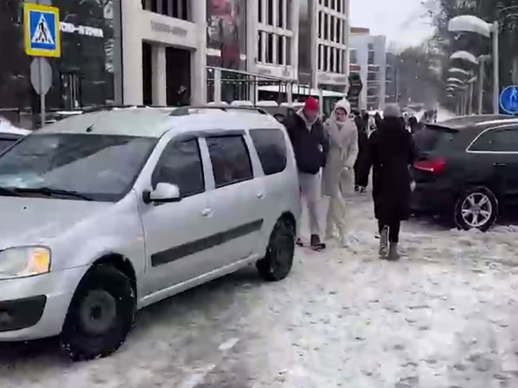 Жители Одинцово борются против стихийной парковки в центре города
