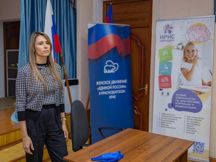 Депутат ЗСК Анна Невзорова провела прием граждан в формате открытого диалога