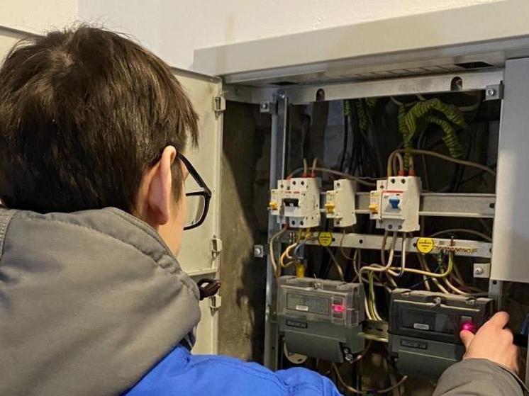 Энергоинспекторы снимут показания электросчетчиков в домах на юге Тюменской области