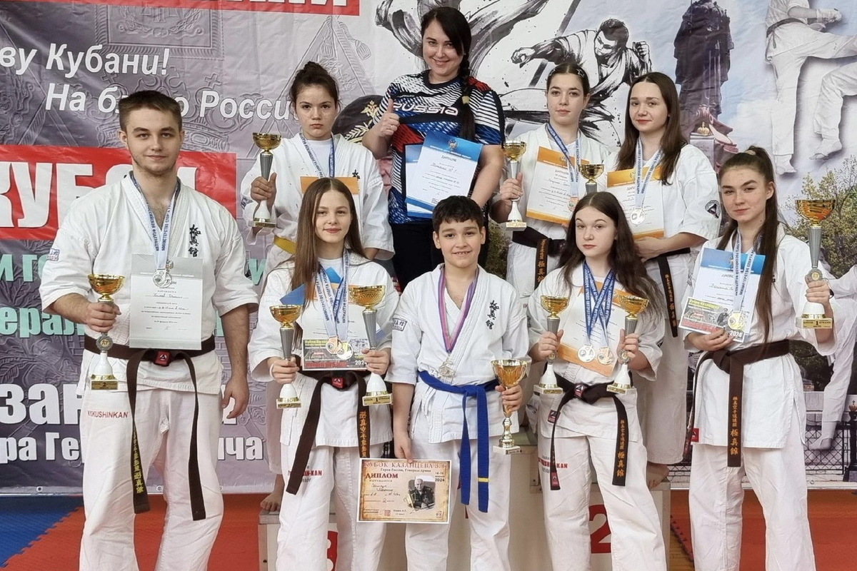 Kursk karatekas won 10 medals at the All-Russian competition “Kuban Cup”