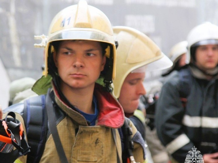Воронежцев предупредили о скоплении пожарных в центре города