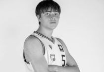 Второй украинский баскетболист 18-летний Артем Козаченко скончался в больнице в Германии от тяжелых травм, полученных в ходе нападения мигрантов в Оберхаузене