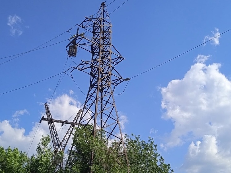 Три тысячи объектов энергосистемы восстановлено в Донбассе и Новороссии за год