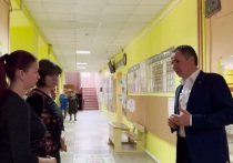 Губернатор Вячеслав Гладков проверил готовность к проведению занятий в очном формате в школе № 19 города Белгорода